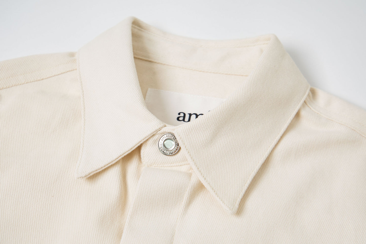 Ami paris Classic Heart Embroidered Cropped Denim Shirt 847